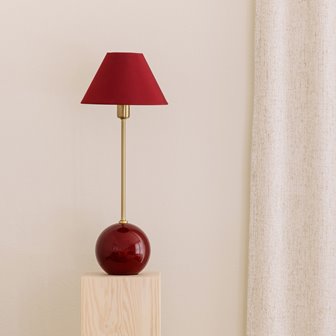 zdjęcie Wysoka lampa stołowa kula szklana Iris bordowa